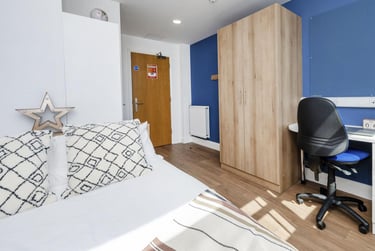 1 bed flat, St Leonards Gate, City Centre, Lancaster, LA11NN - Image 2